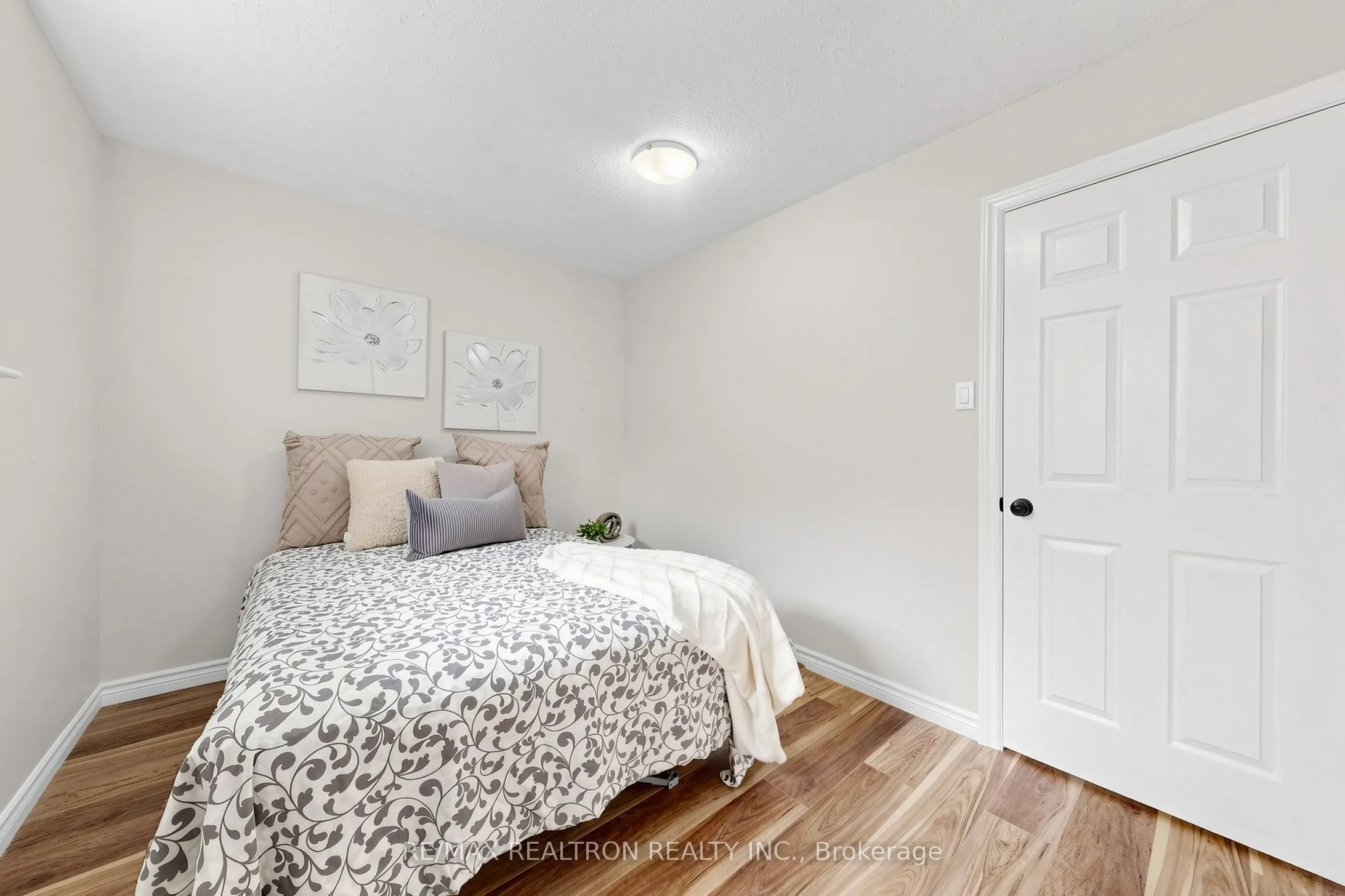 938 Whitefield Drive
