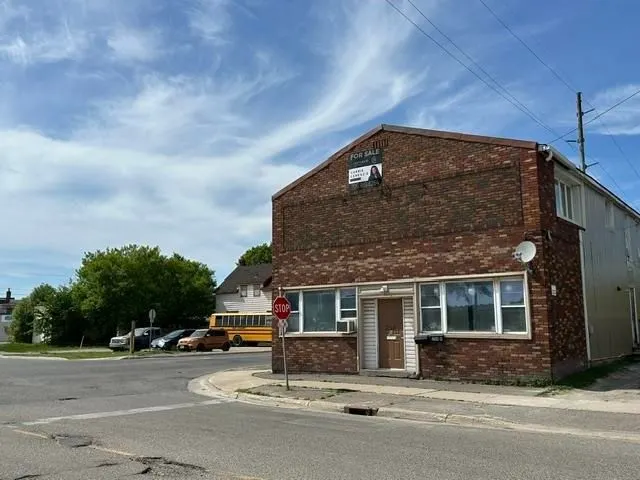 254 Wallace Terrace