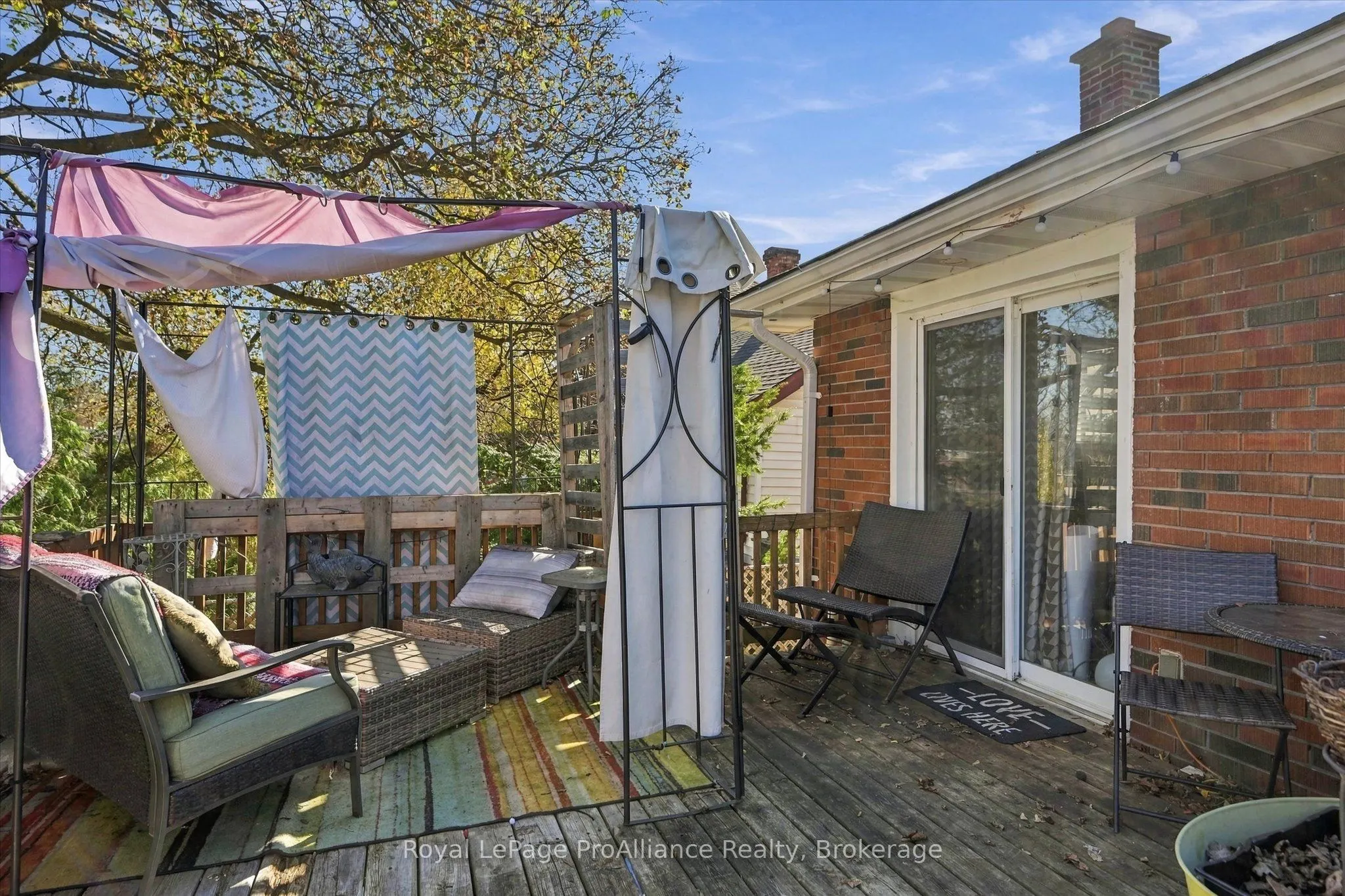 854 Barnardo Avenue