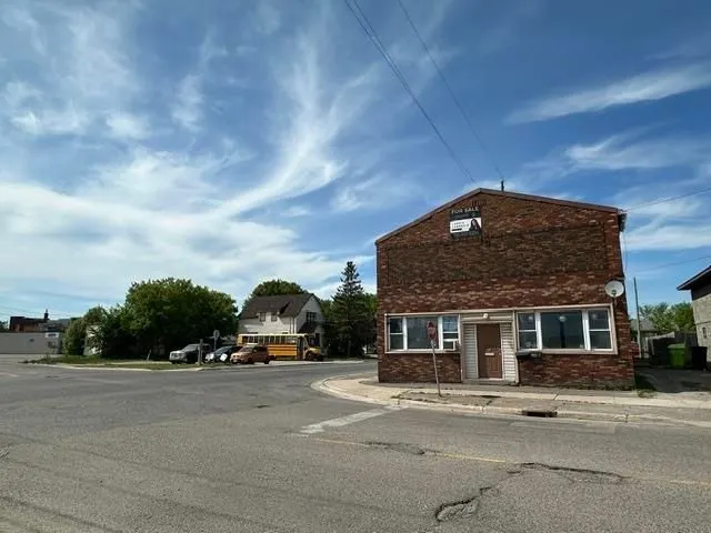 254 Wallace Terrace