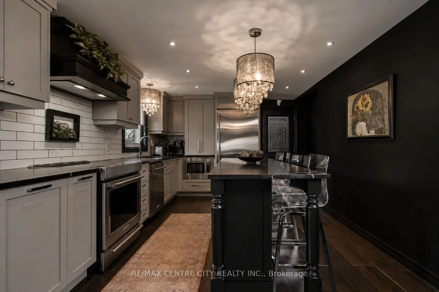 7 Northcrest Drive