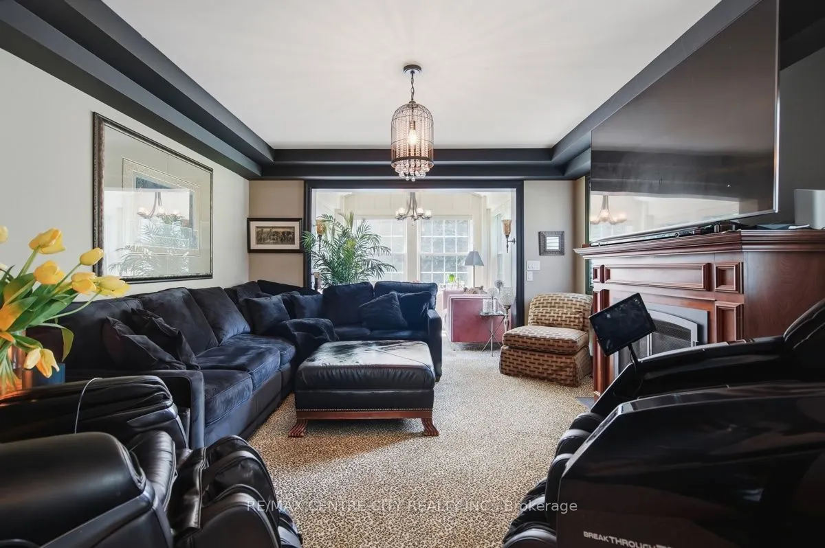 7 Northcrest Drive