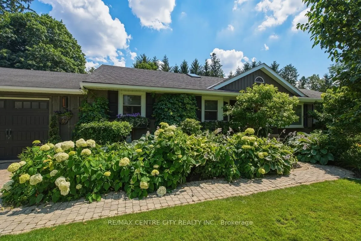 7 Northcrest Drive