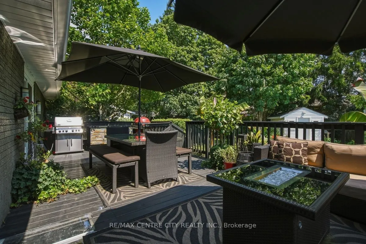 7 Northcrest Drive