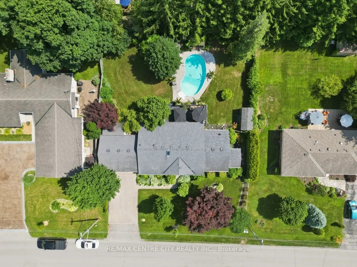 7 Northcrest Drive