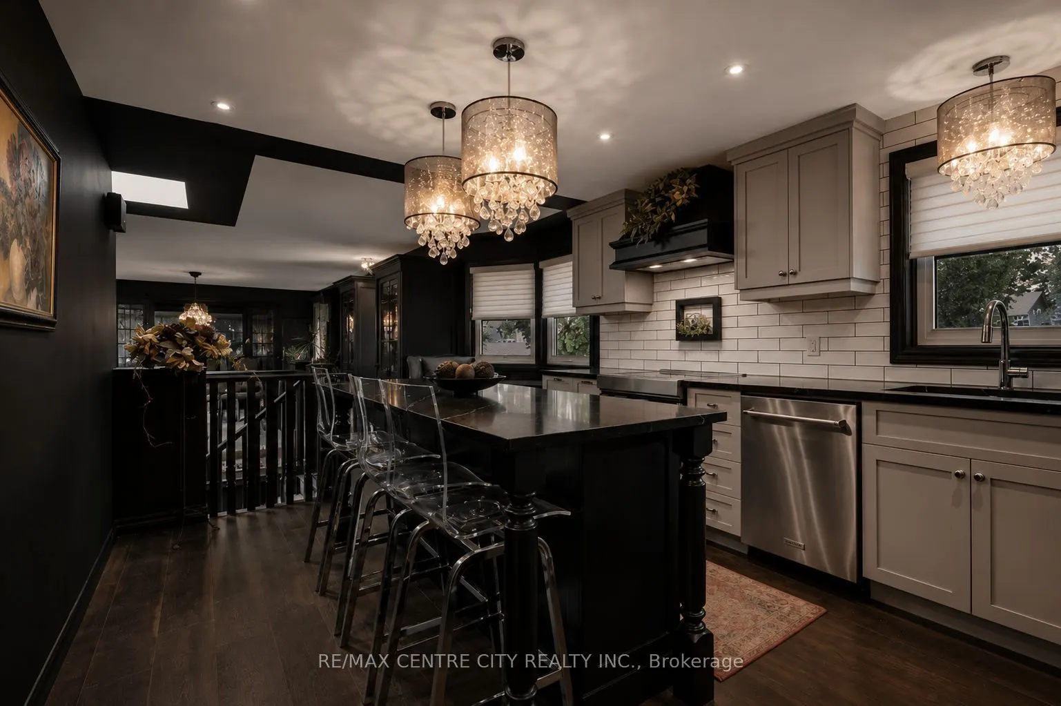 7 Northcrest Drive