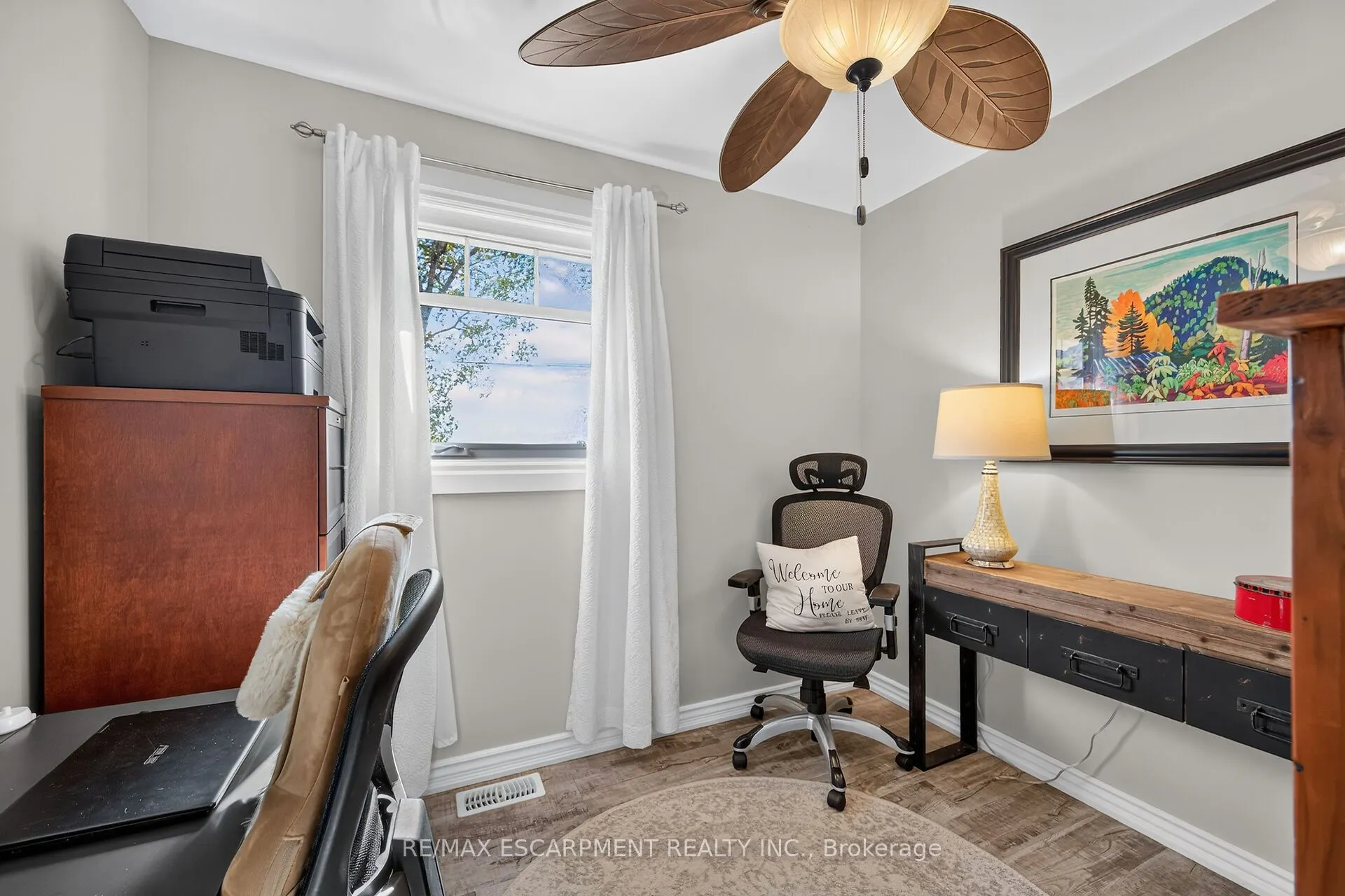233 Blue Water Parkway