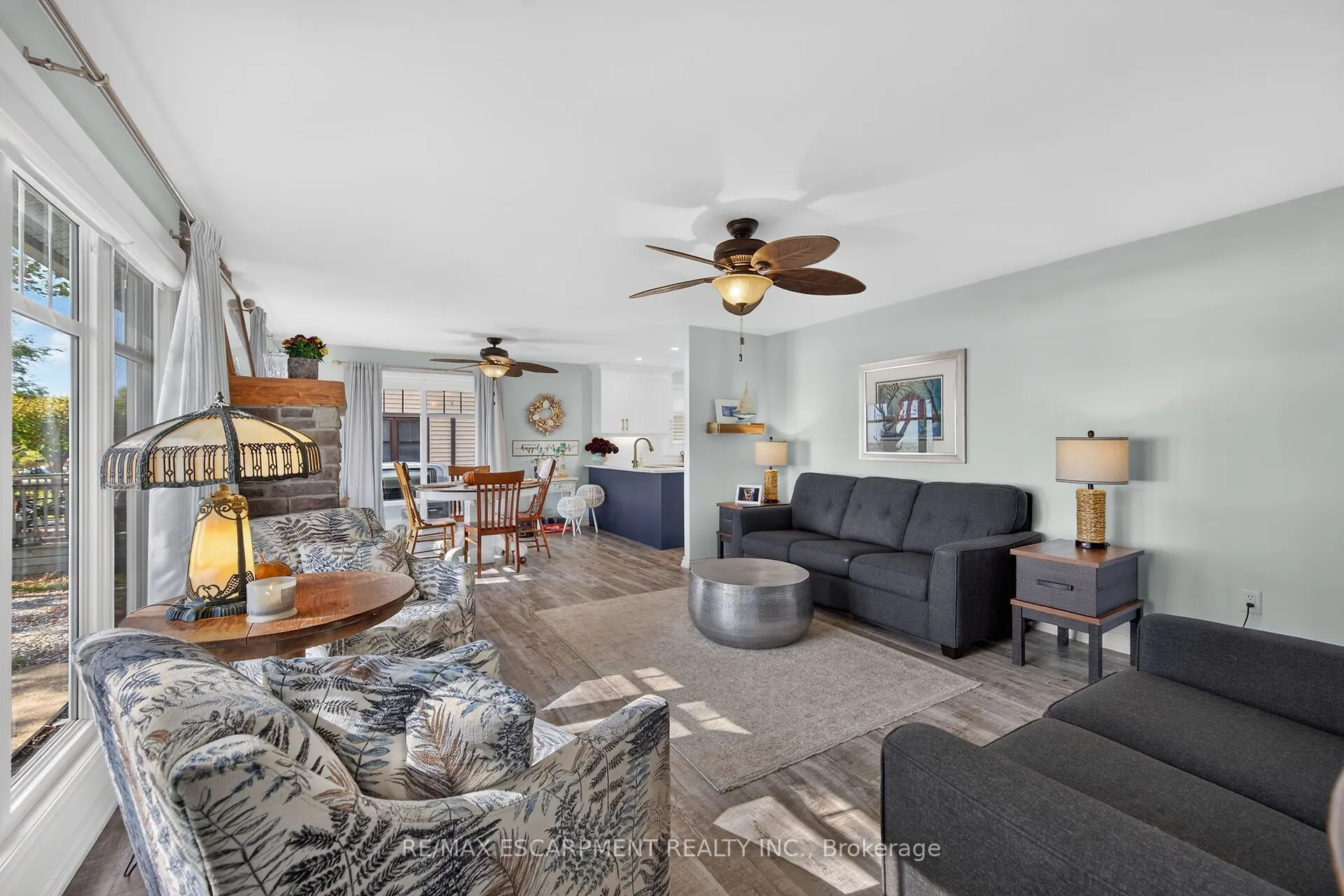 233 Blue Water Parkway