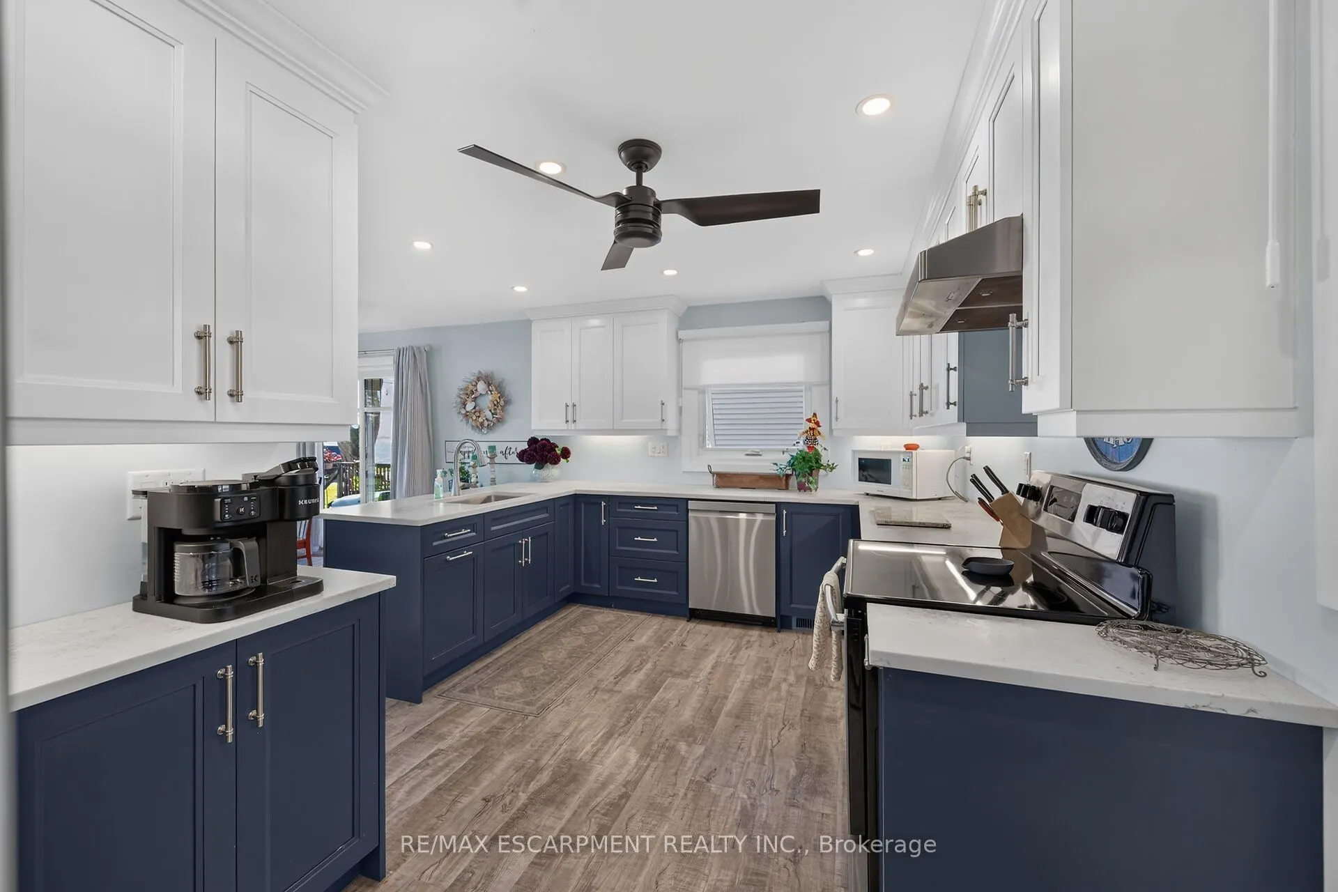 233 Blue Water Parkway