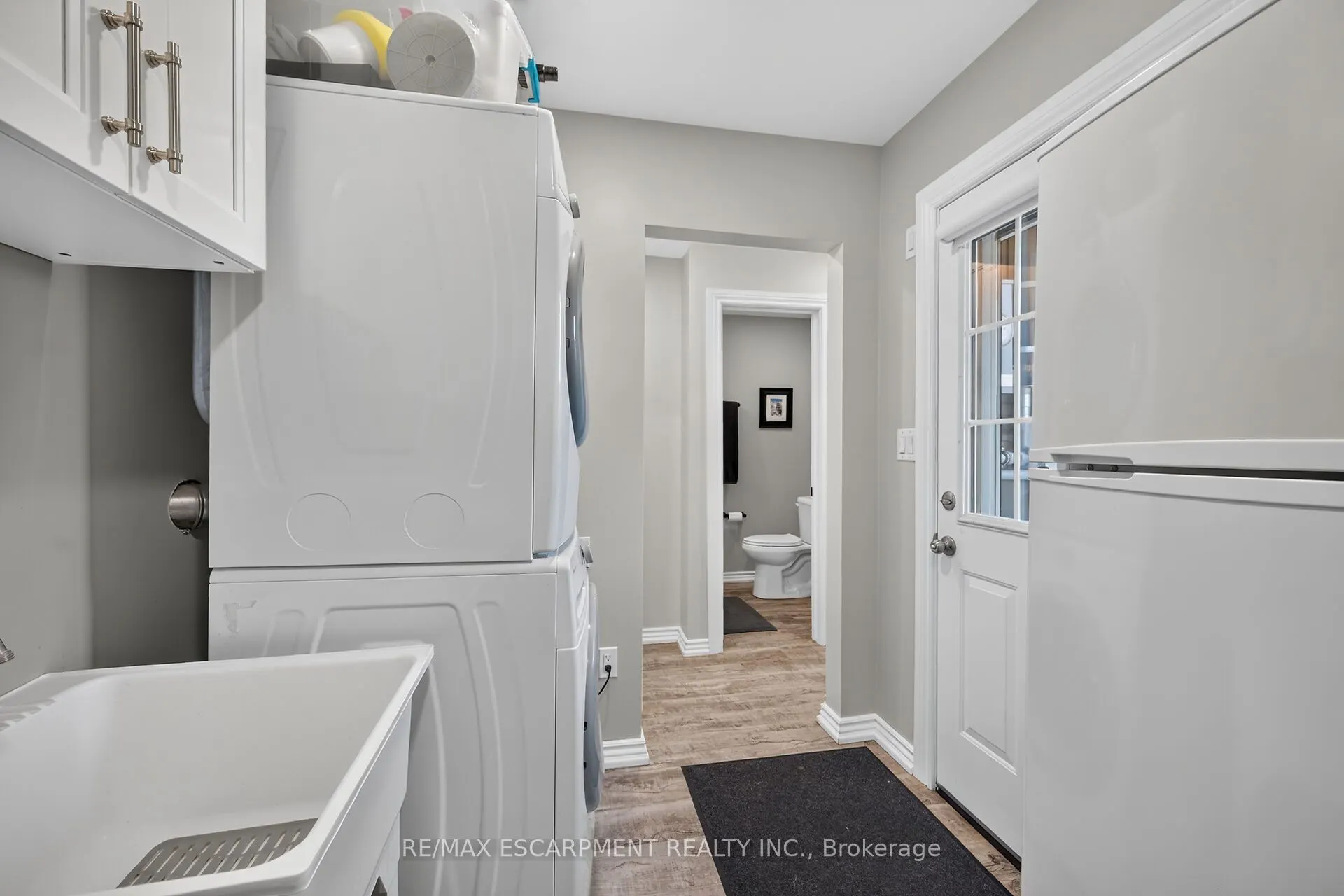 233 Blue Water Parkway