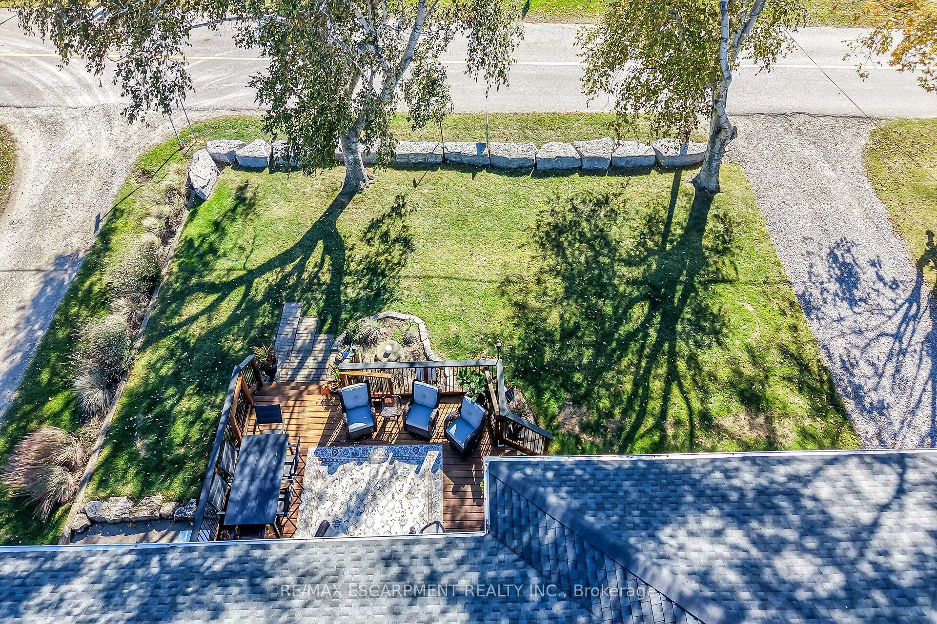 233 Blue Water Parkway