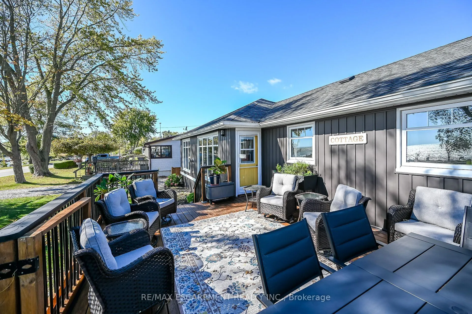 233 Blue Water Parkway