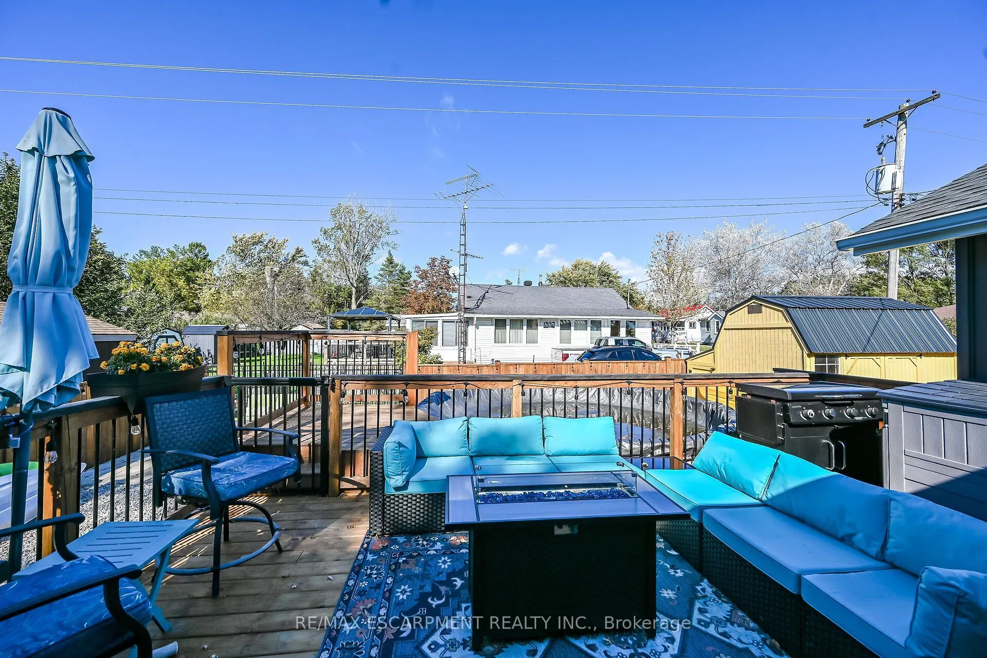233 Blue Water Parkway
