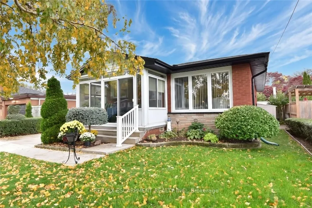 137 Fielding Crescent