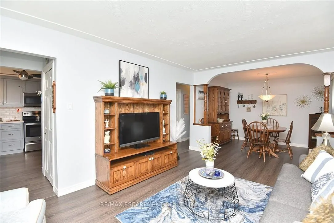 137 Fielding Crescent