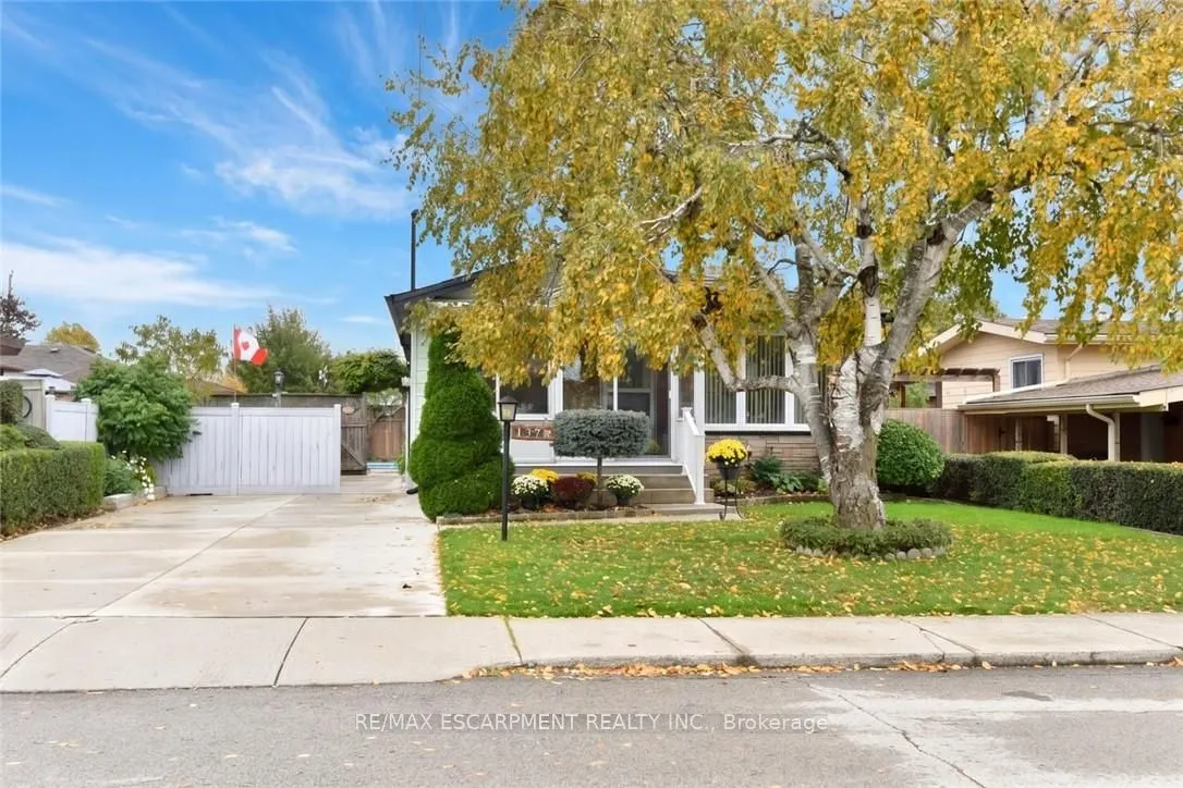 137 Fielding Crescent