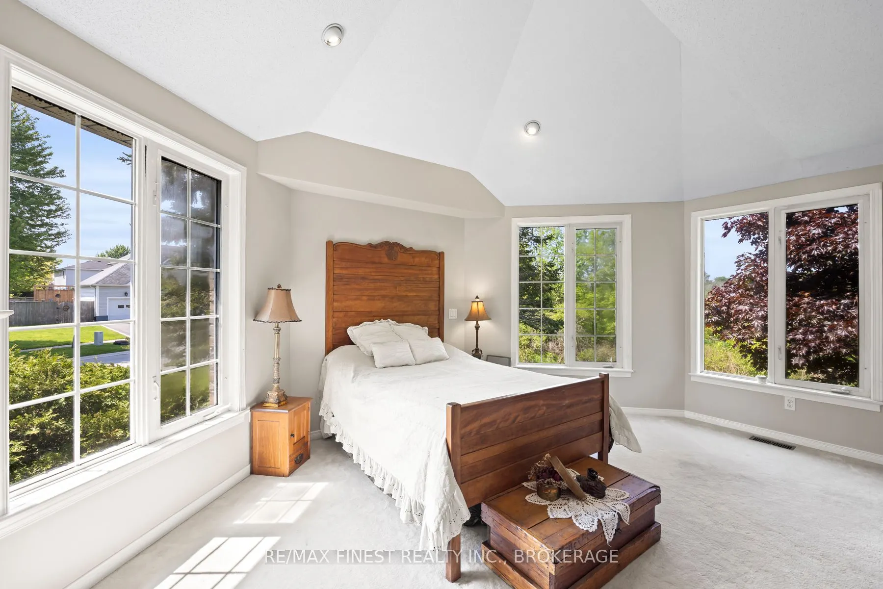 941 Malvern Terrace