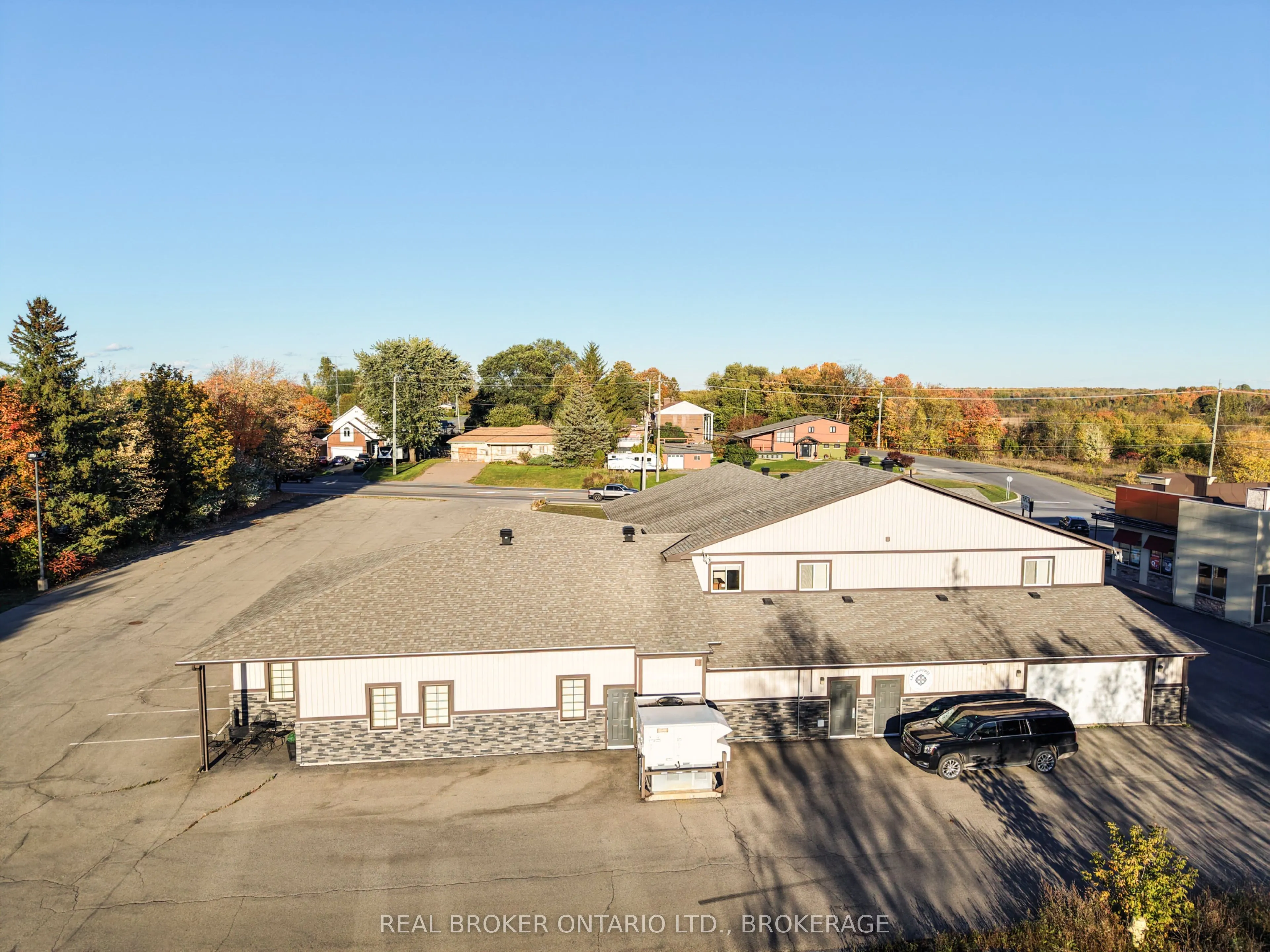 580 Main Street S