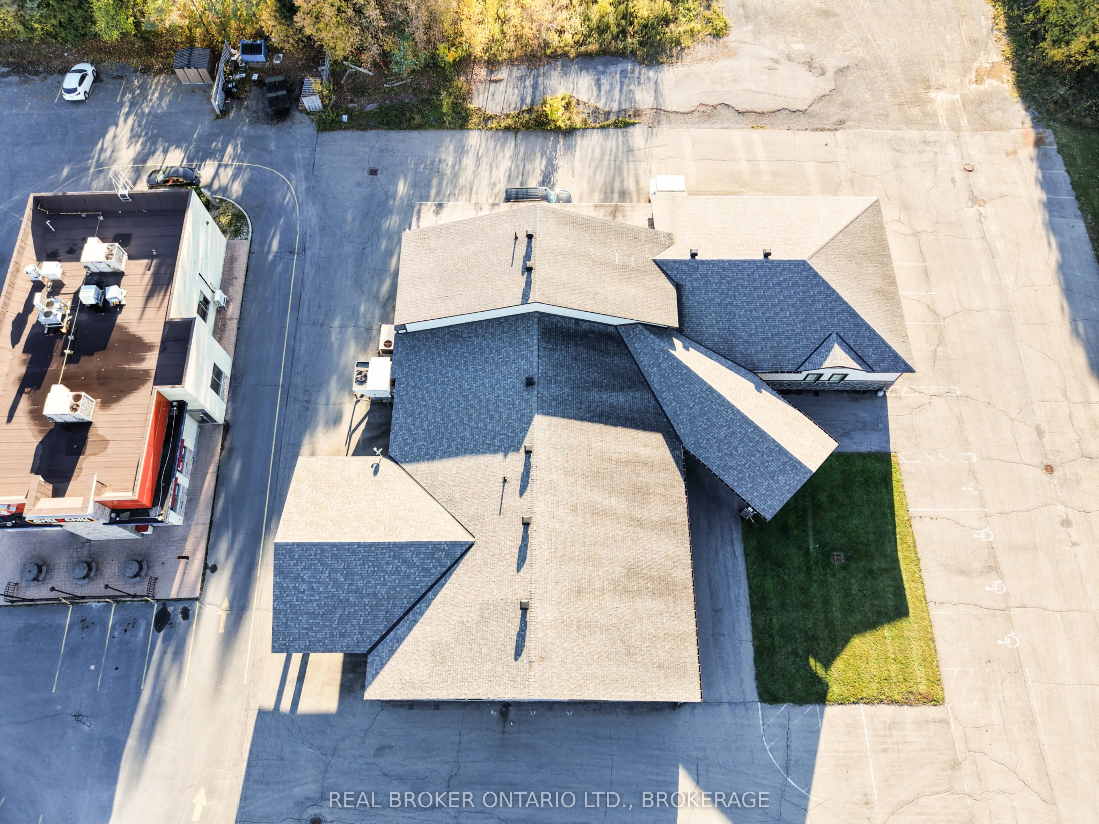 580 Main Street S
