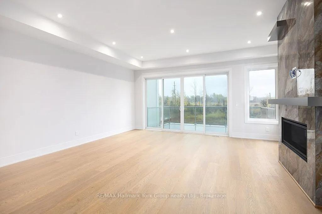 1 Waterview Lane