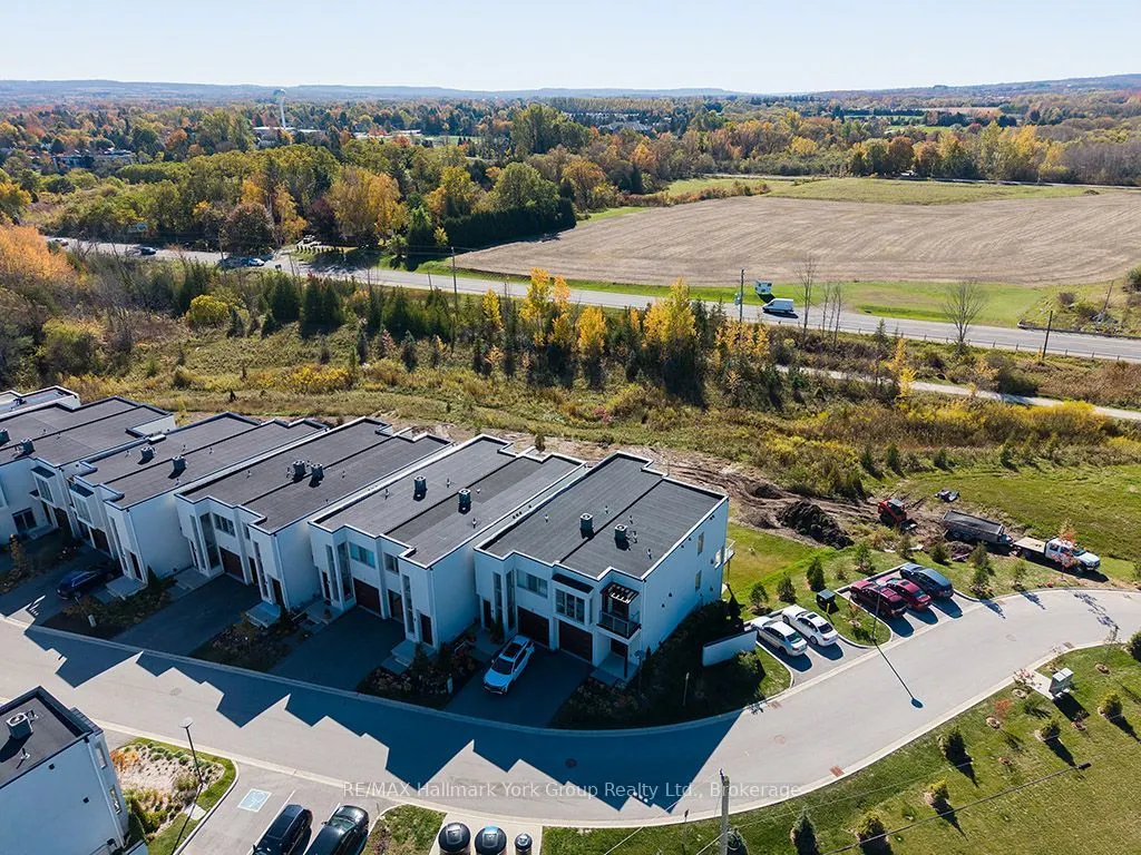 1 Waterview Lane