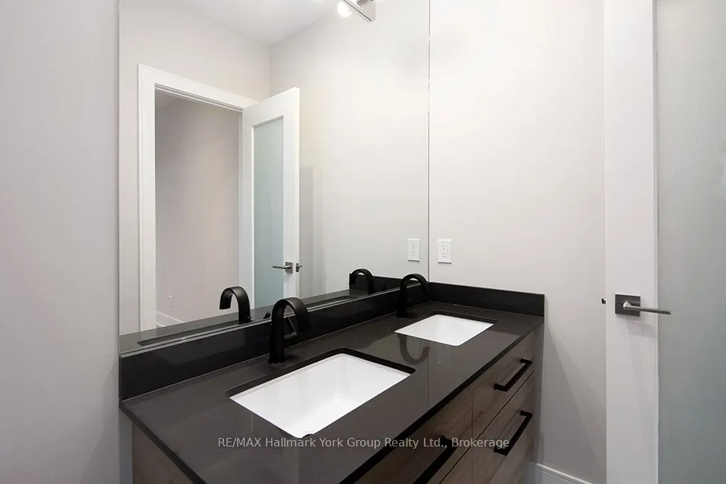 1 Waterview Lane