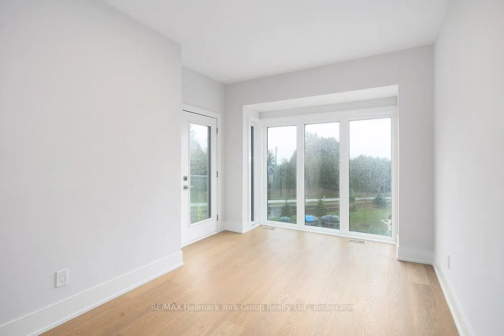 1 Waterview Lane