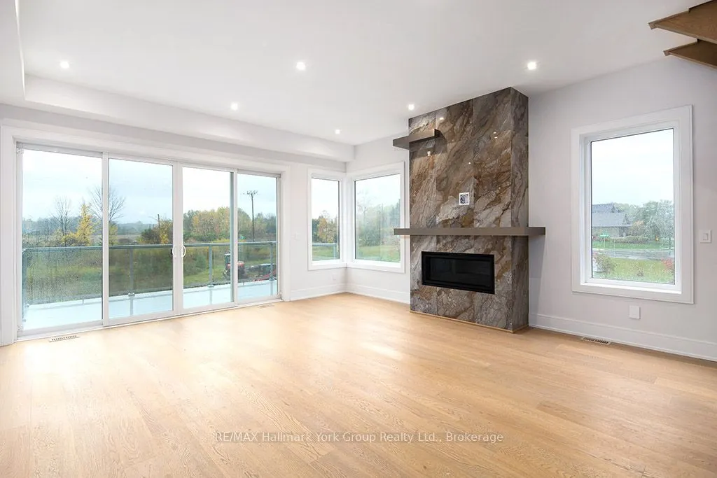 1 Waterview Lane