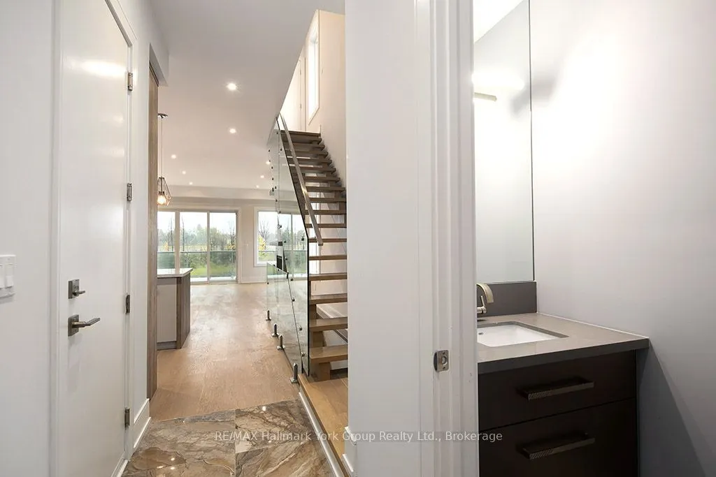 1 Waterview Lane