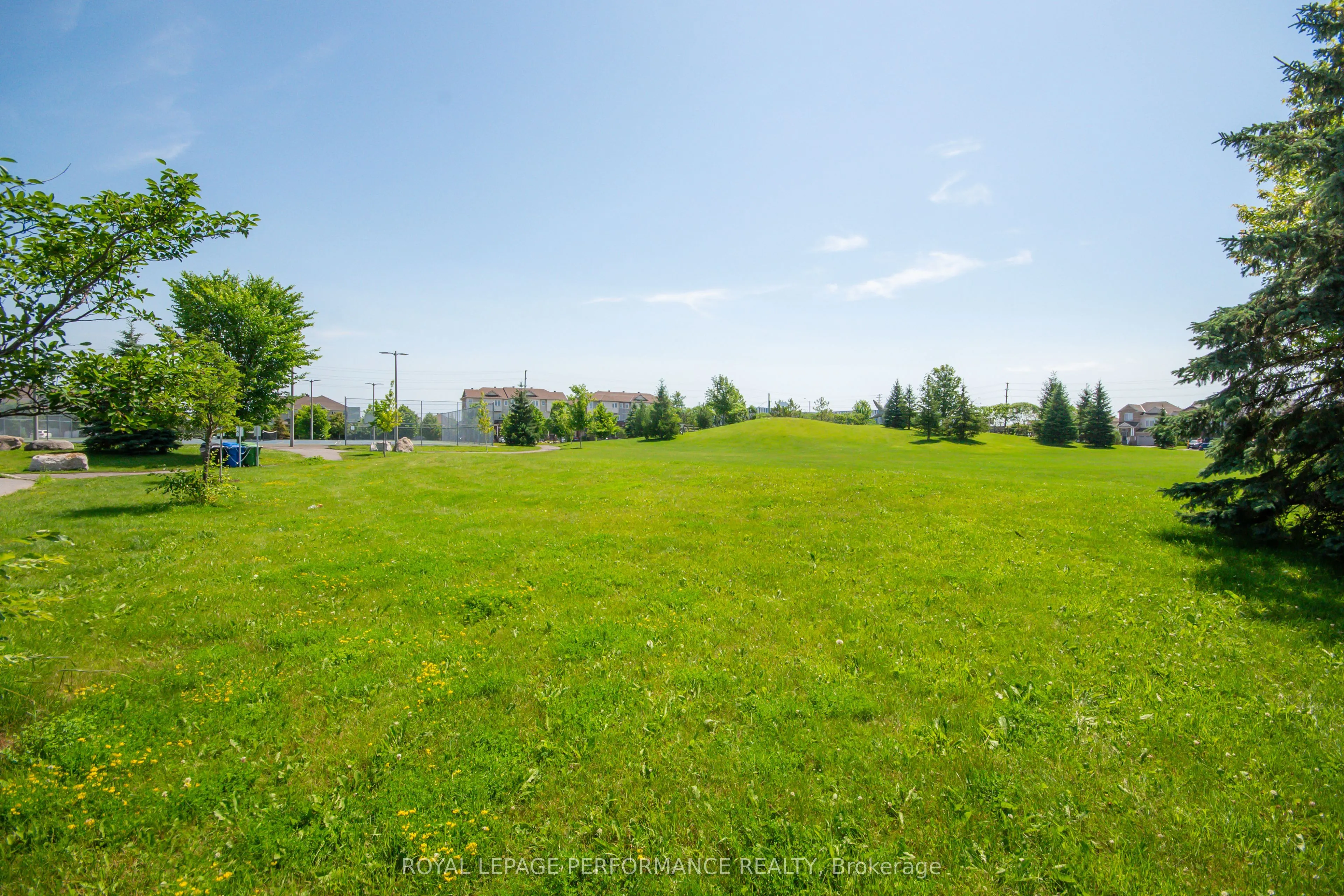 2744 Grand Vista Circle