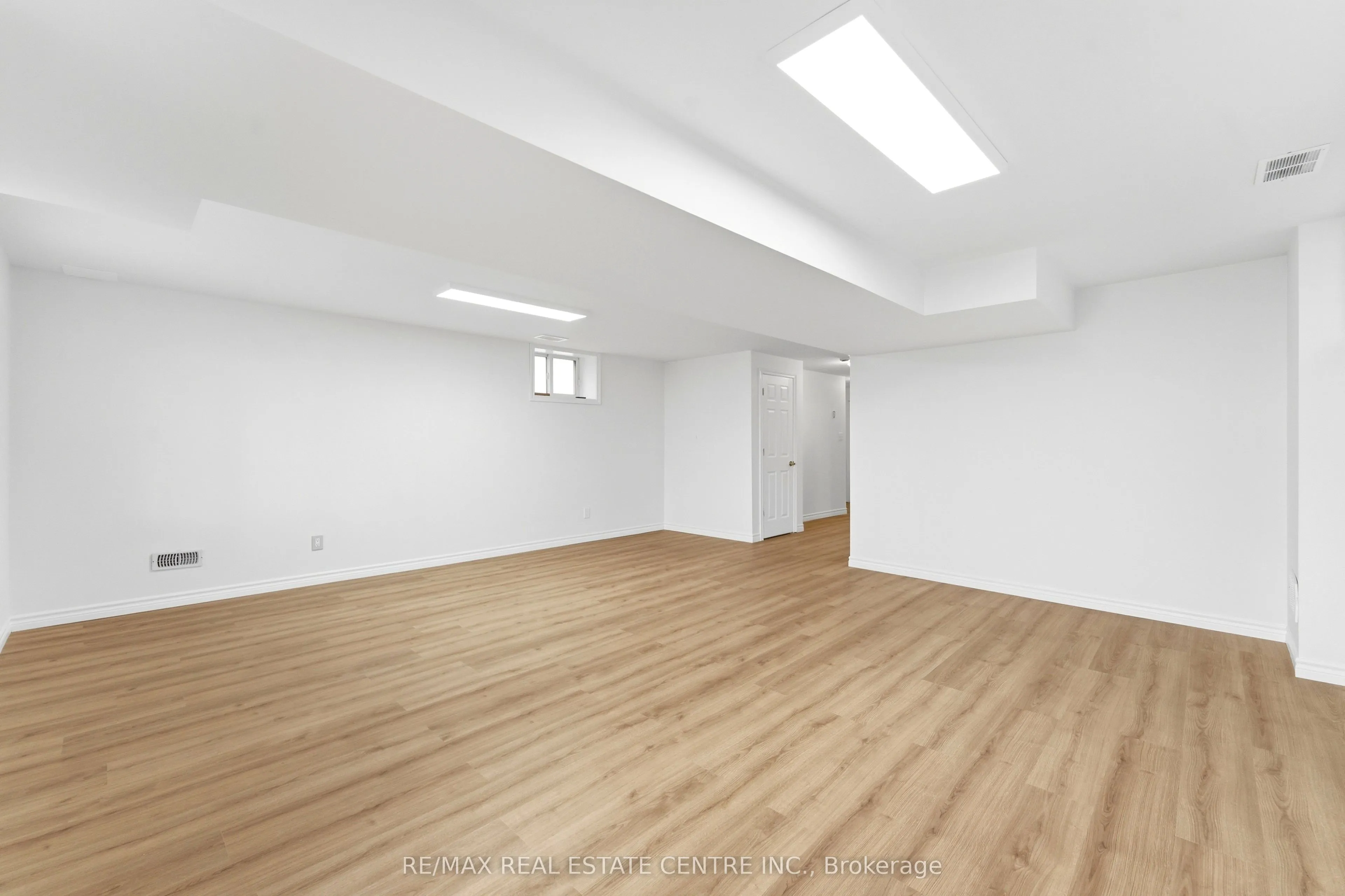 83 Yates Avenue