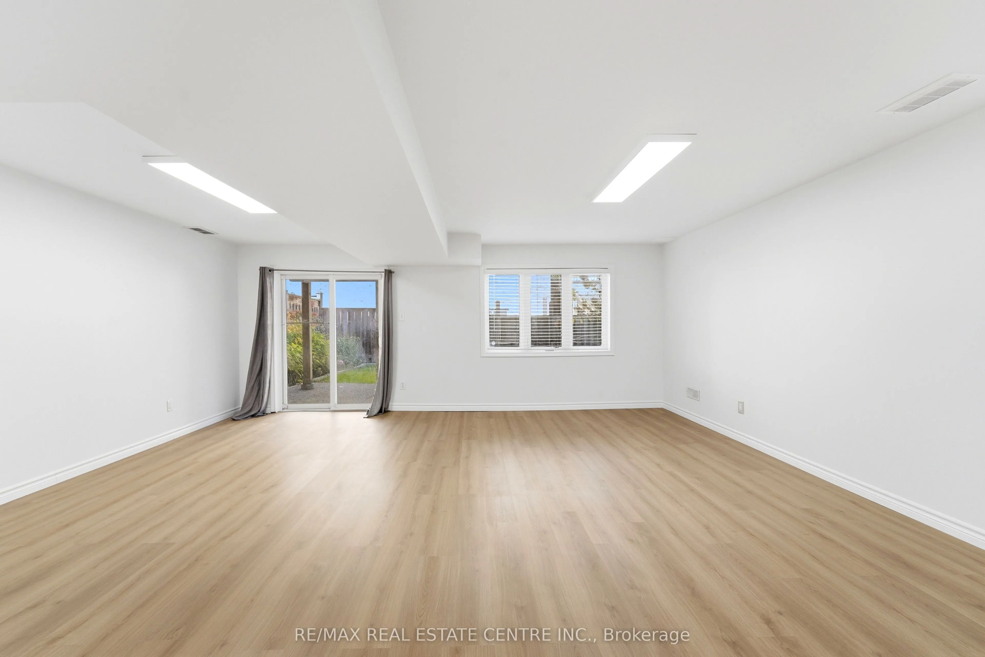 83 Yates Avenue