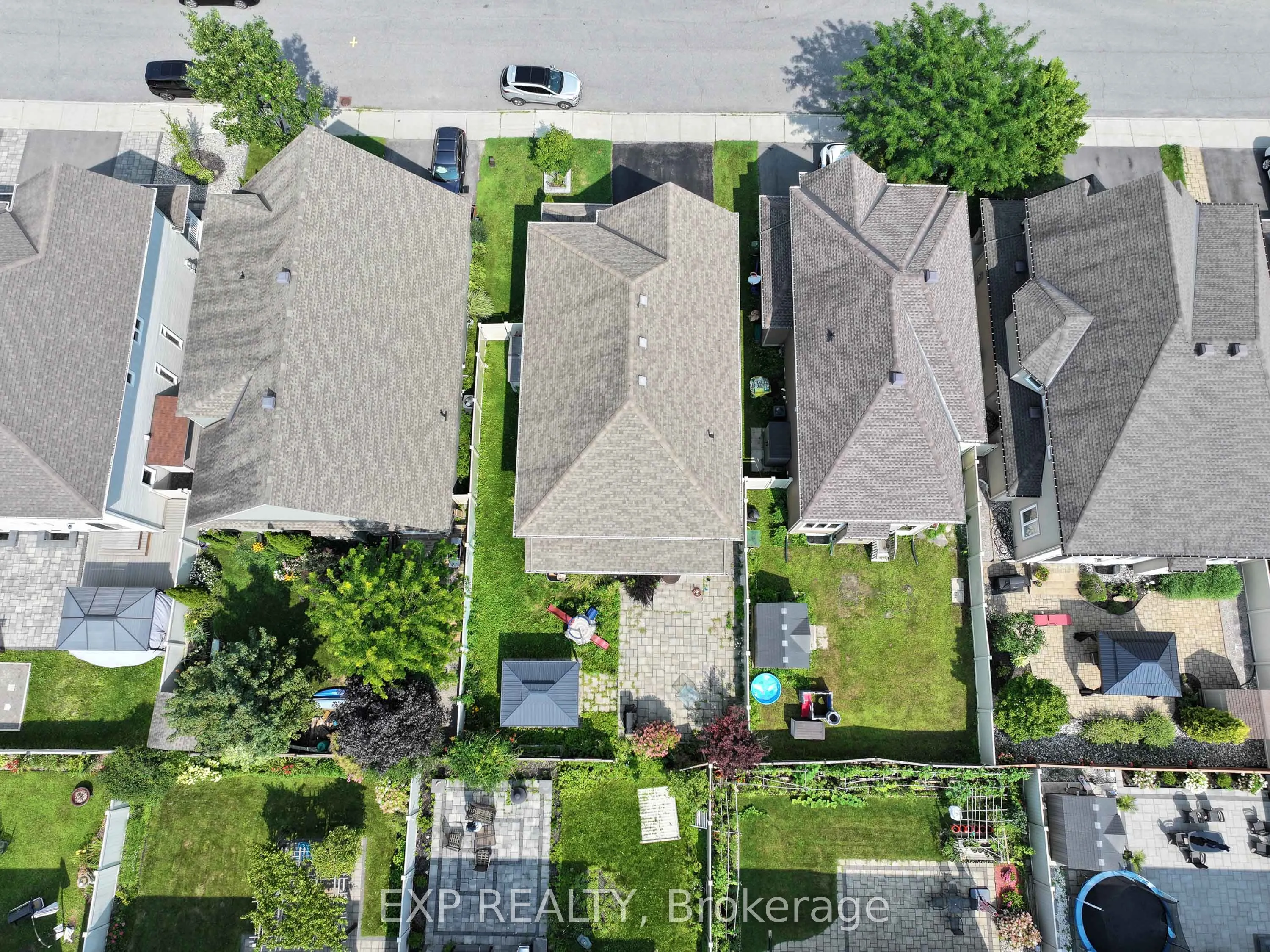 273 Gracewood Crescent