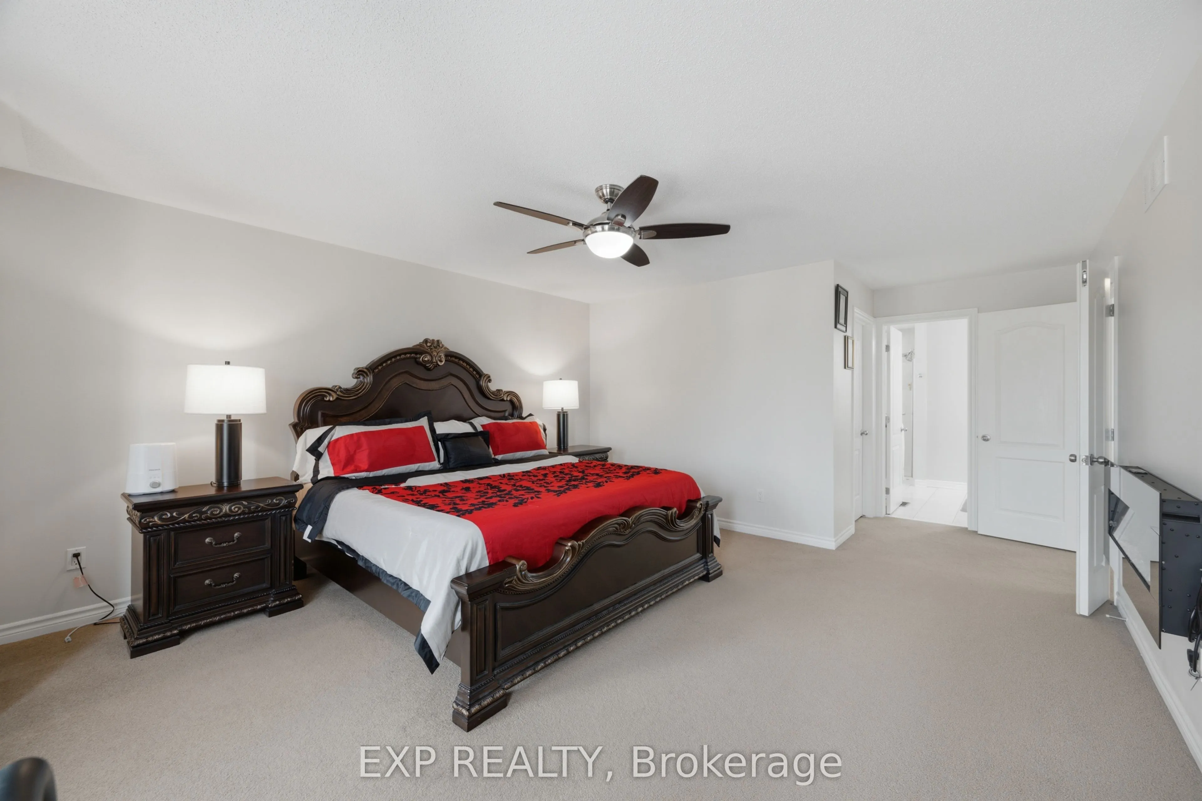 273 Gracewood Crescent