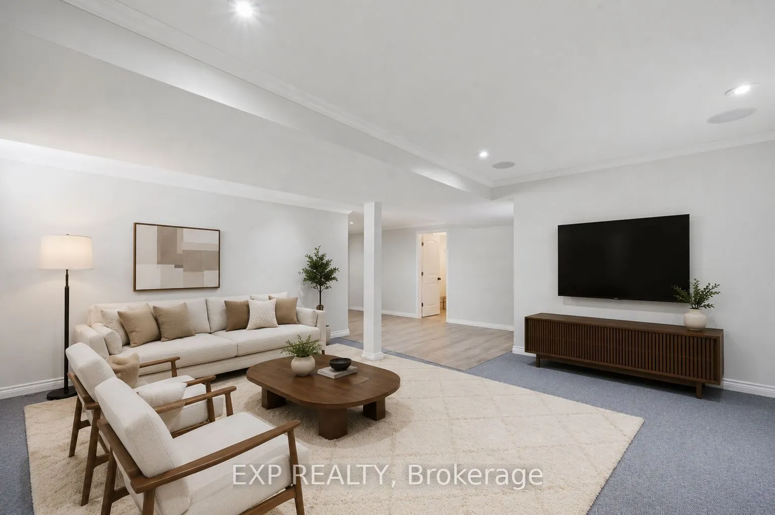 273 Gracewood Crescent