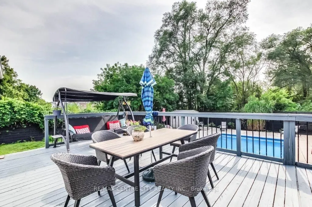 465 Ashland Avenue