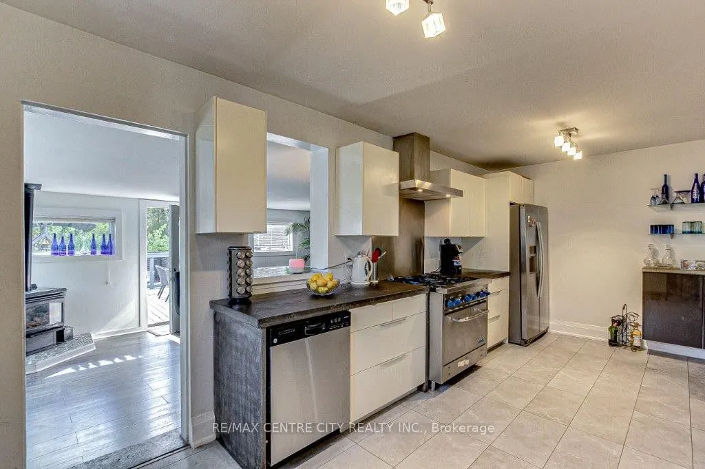 465 Ashland Avenue