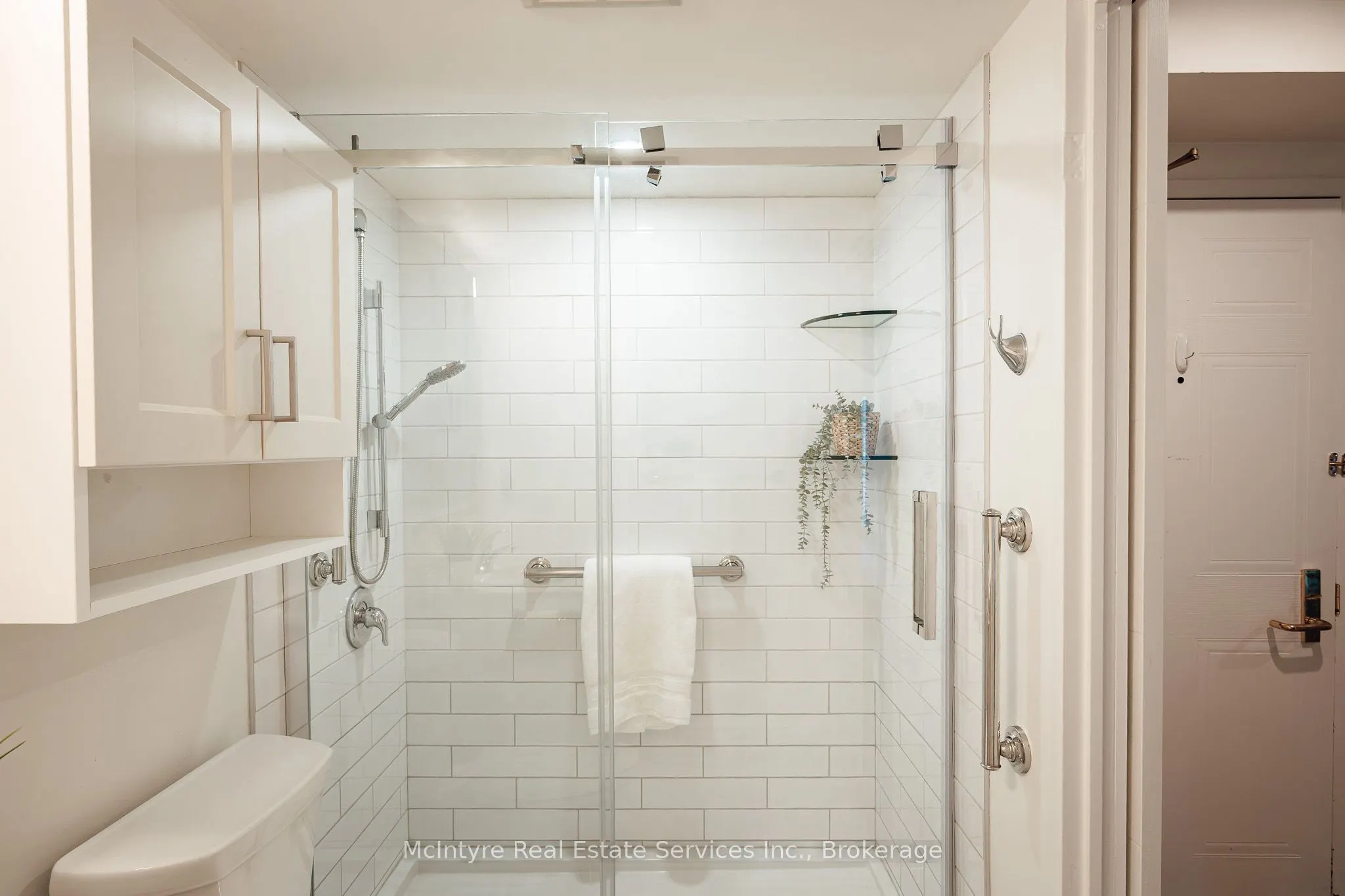 265 Westcourt Place #202
