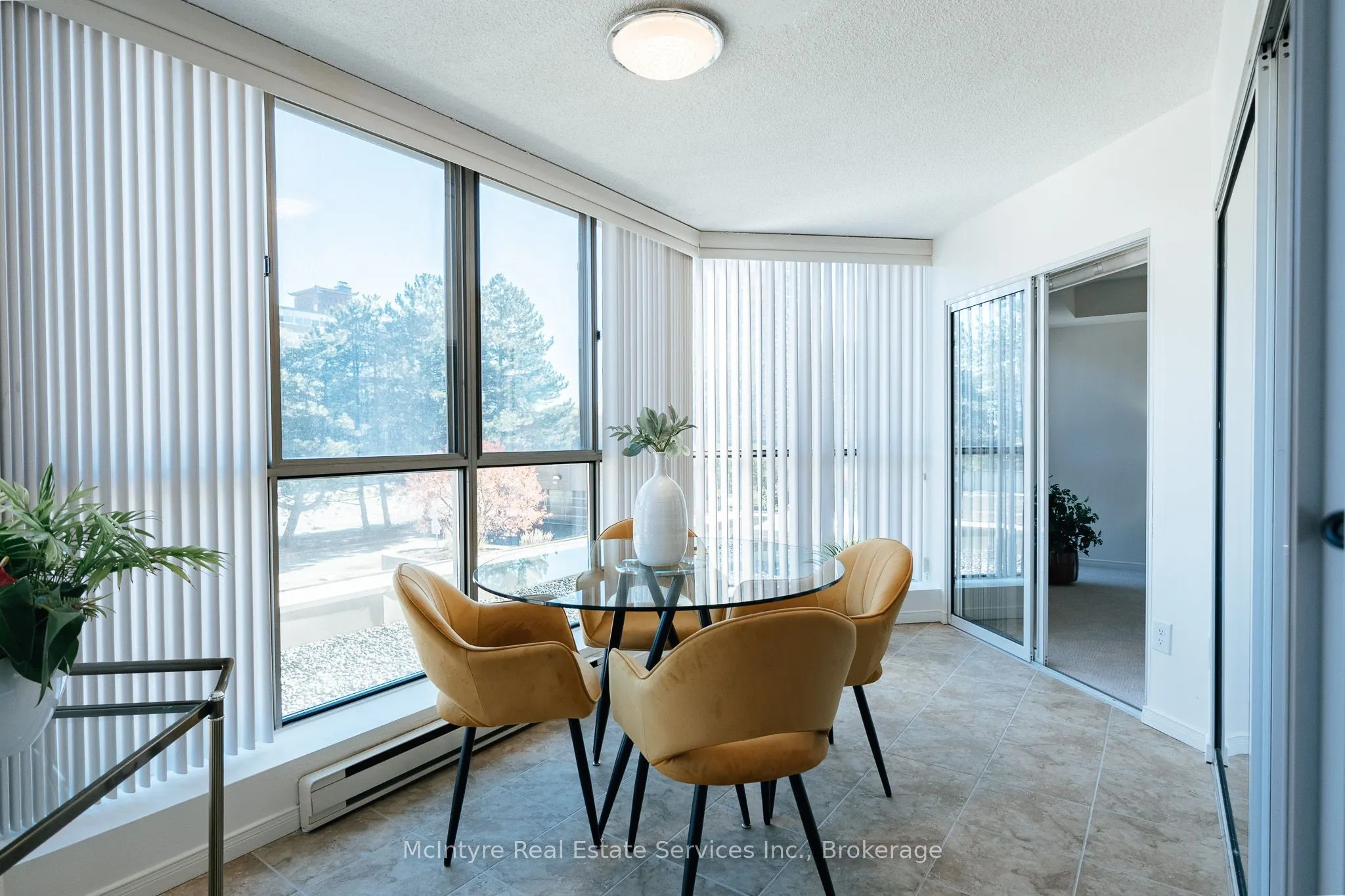 265 Westcourt Place #202