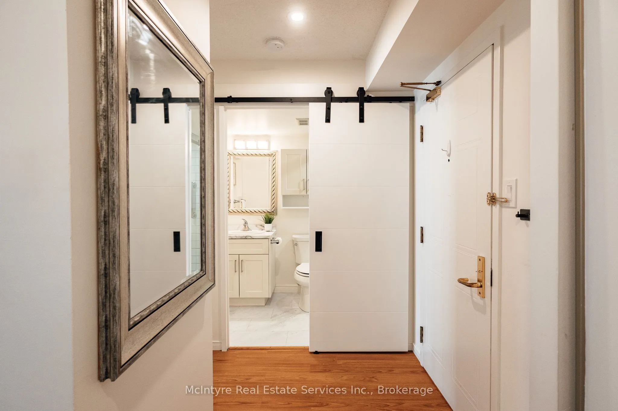 265 Westcourt Place #202