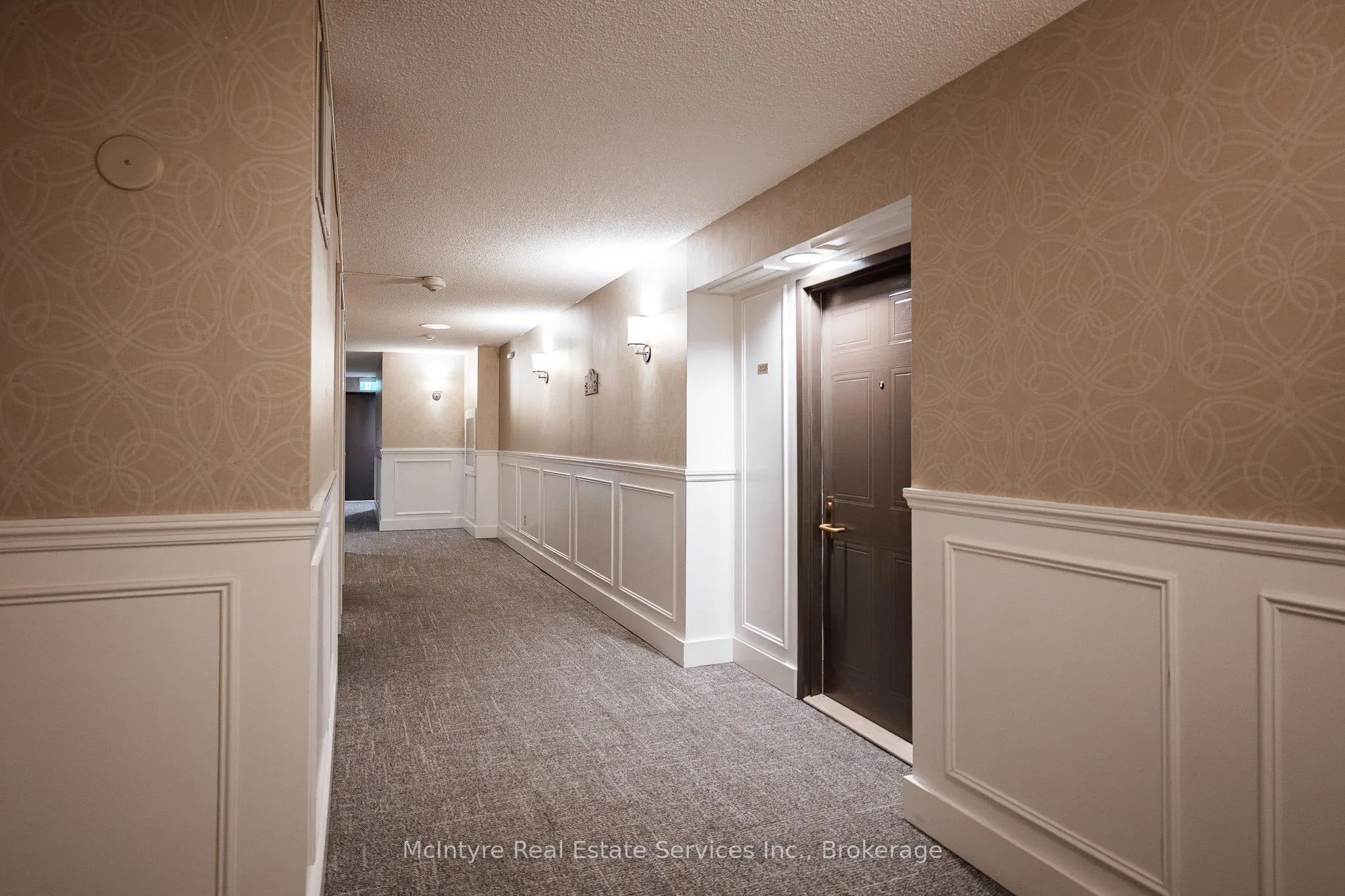 265 Westcourt Place #202