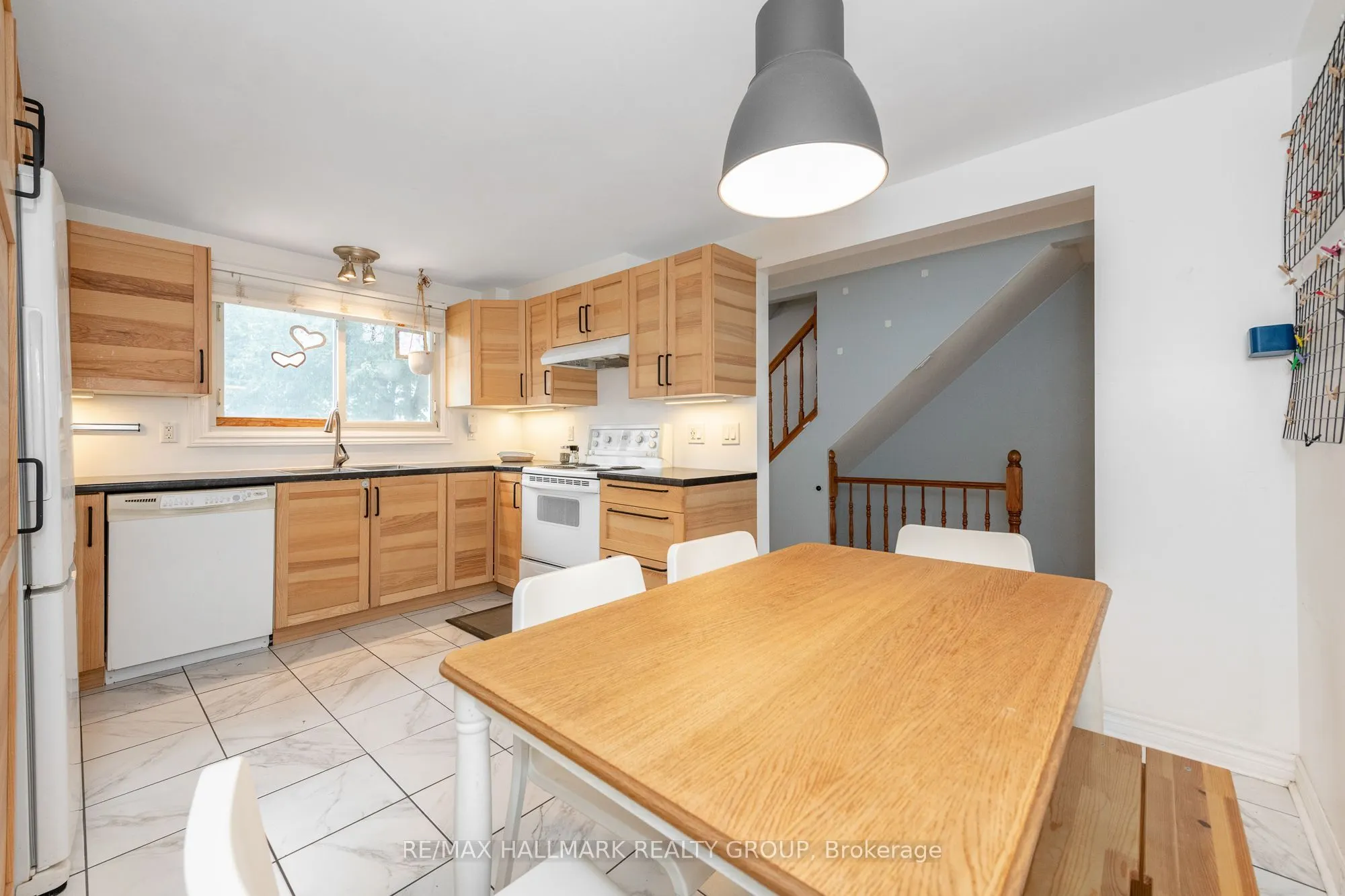 1045 Morrison Drive #121