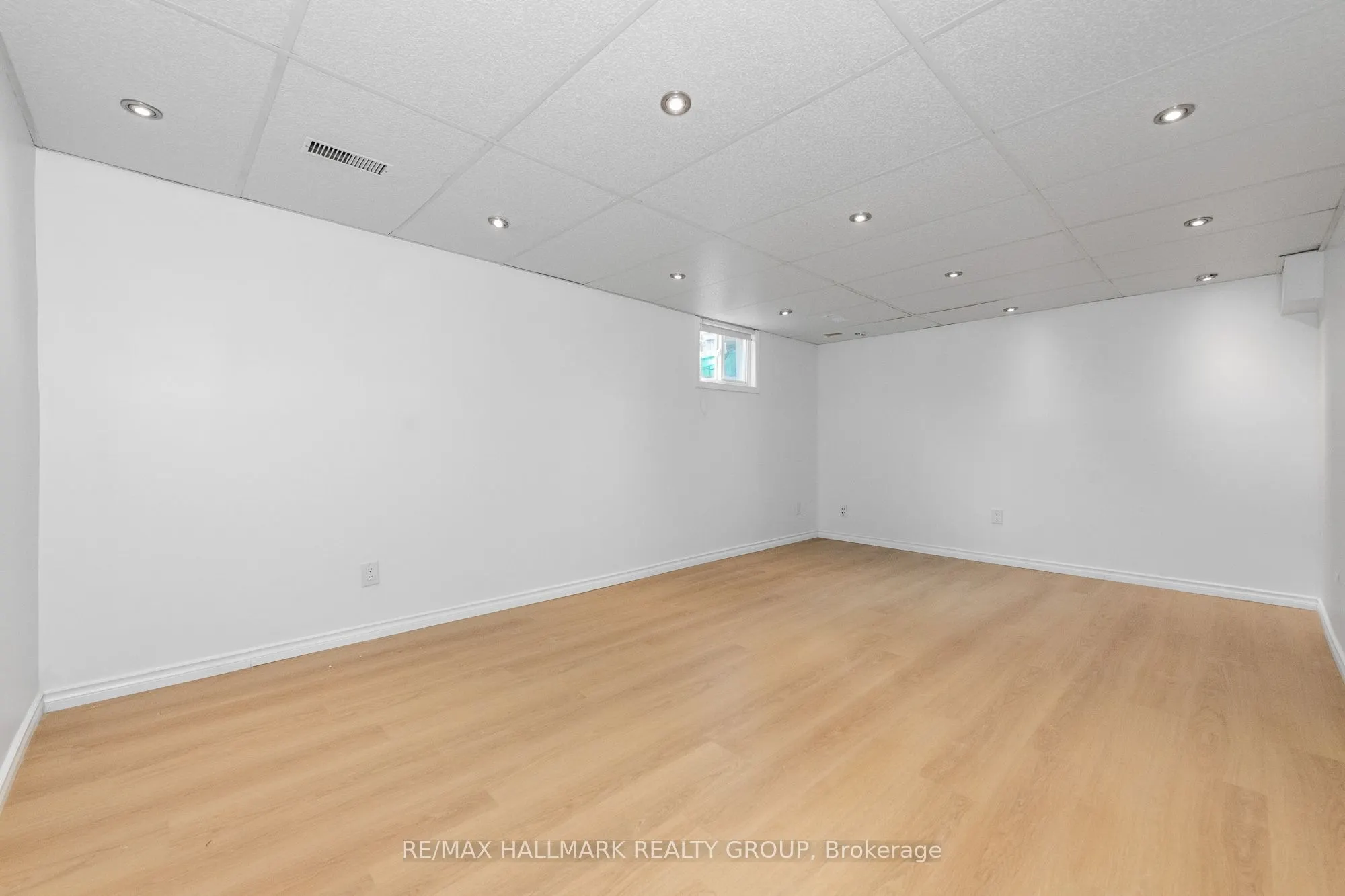 1045 Morrison Drive #121
