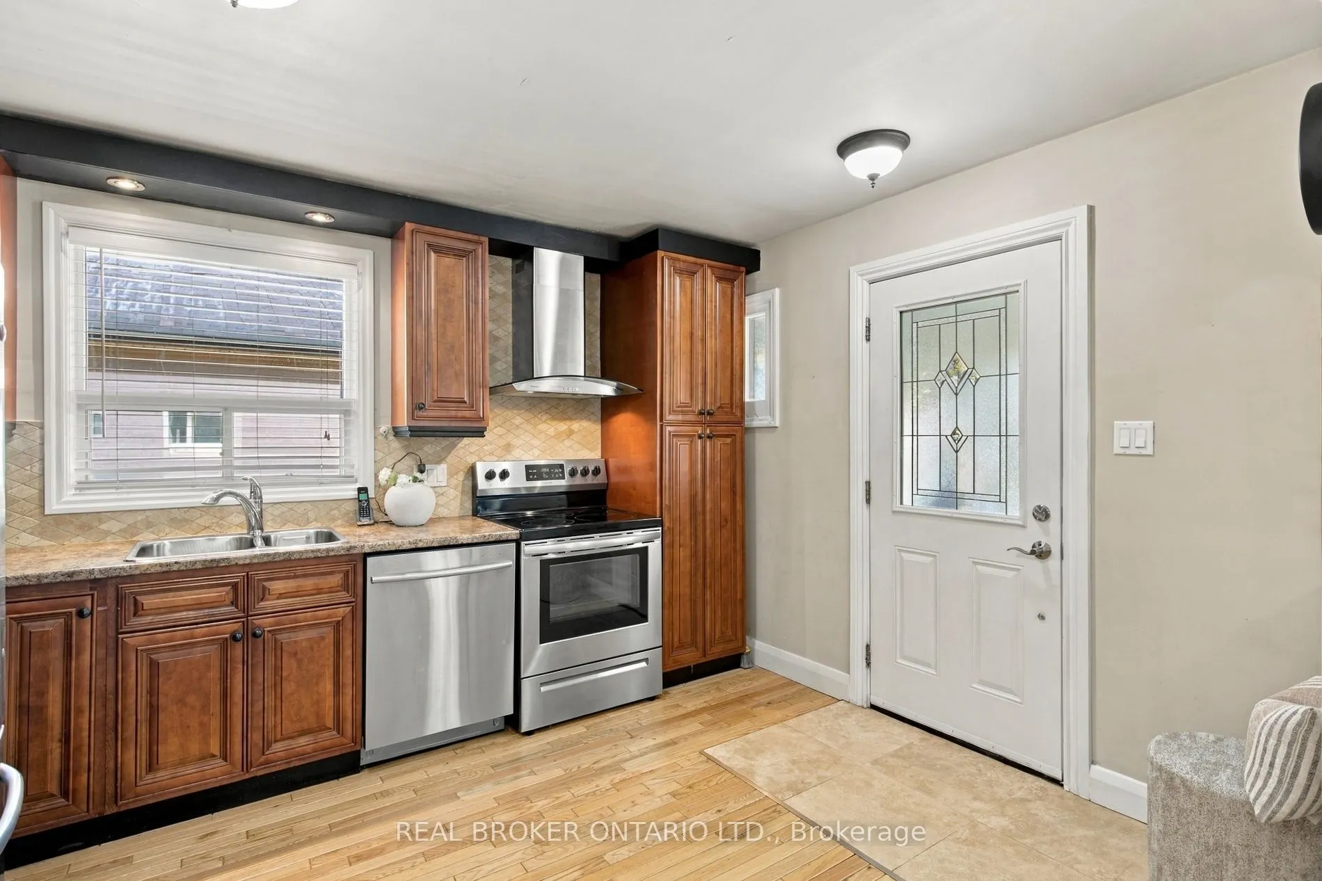 52 Dudhope Avenue