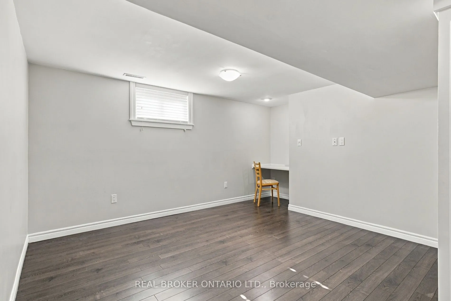 52 Dudhope Avenue