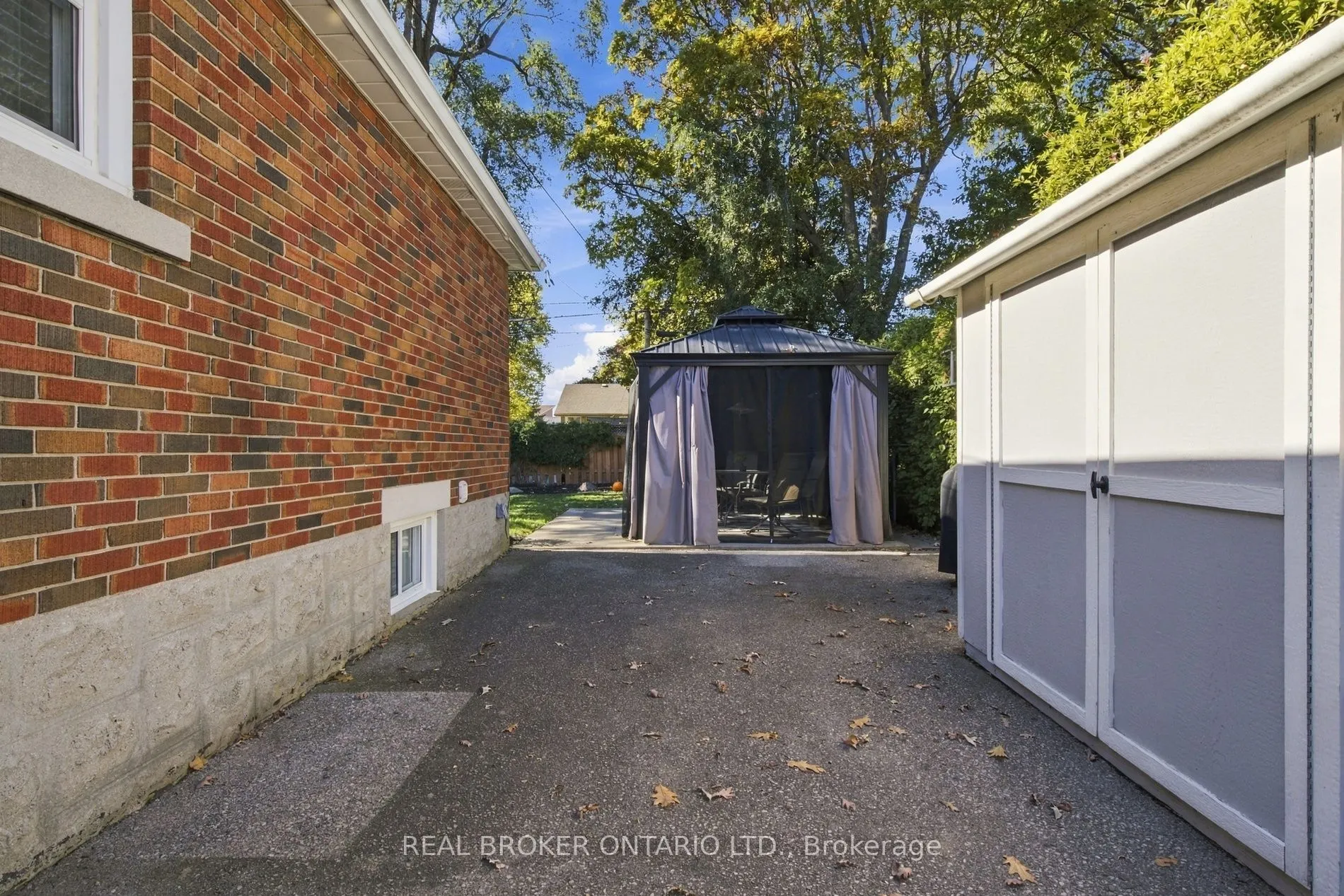 52 Dudhope Avenue