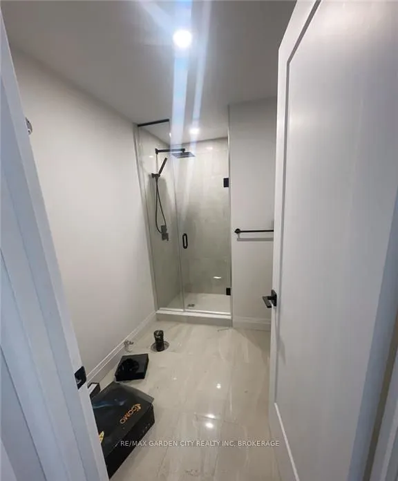 13 VALLEY Road #4-LOWER LEVEL