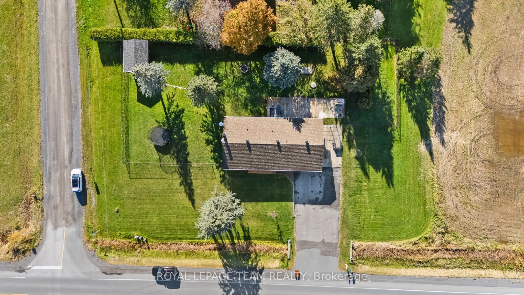 906 Russell Road