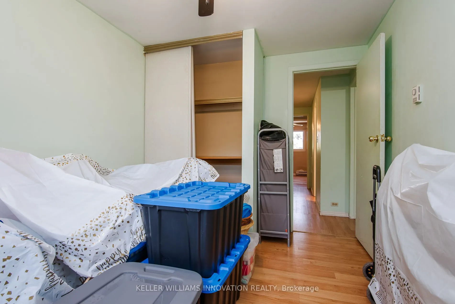 304 Bluevale Street N #C