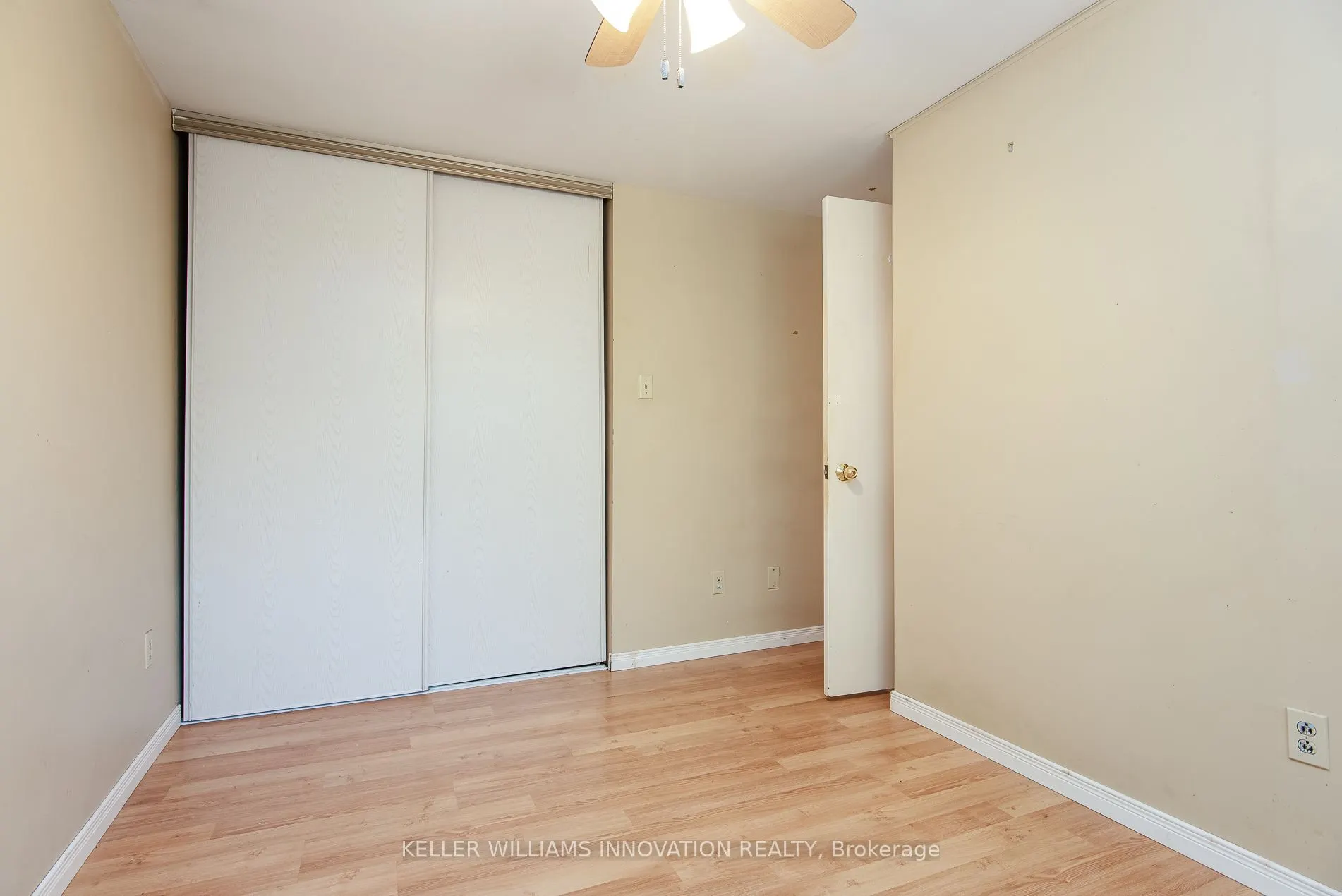304 Bluevale Street N #C